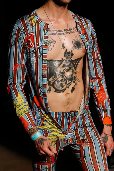 Look 90